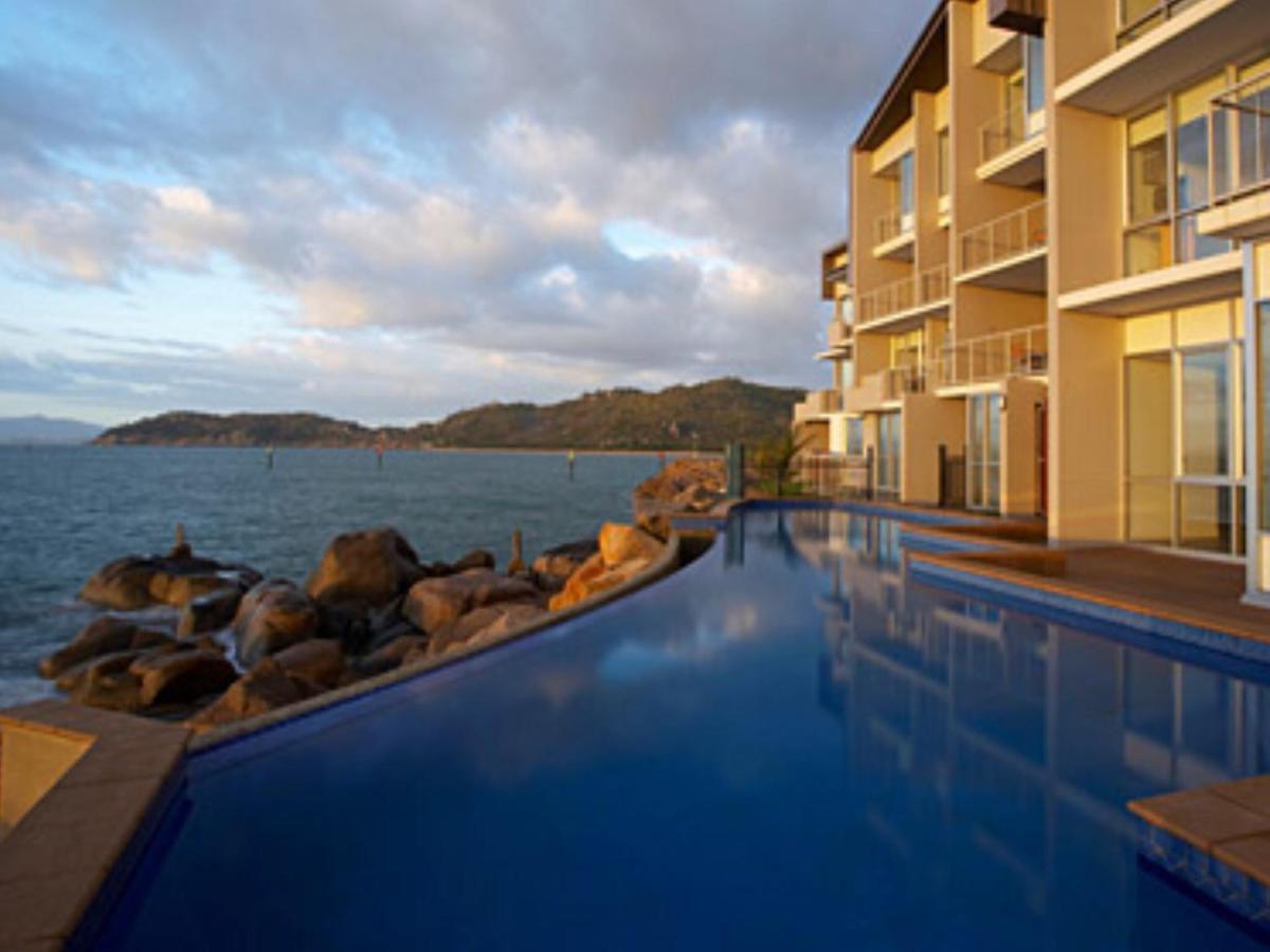 1213/146 Sooning Street, Nelly Bay, Magnetic Island. Qld 4819. One Bright Point. Apartment Exterior photo